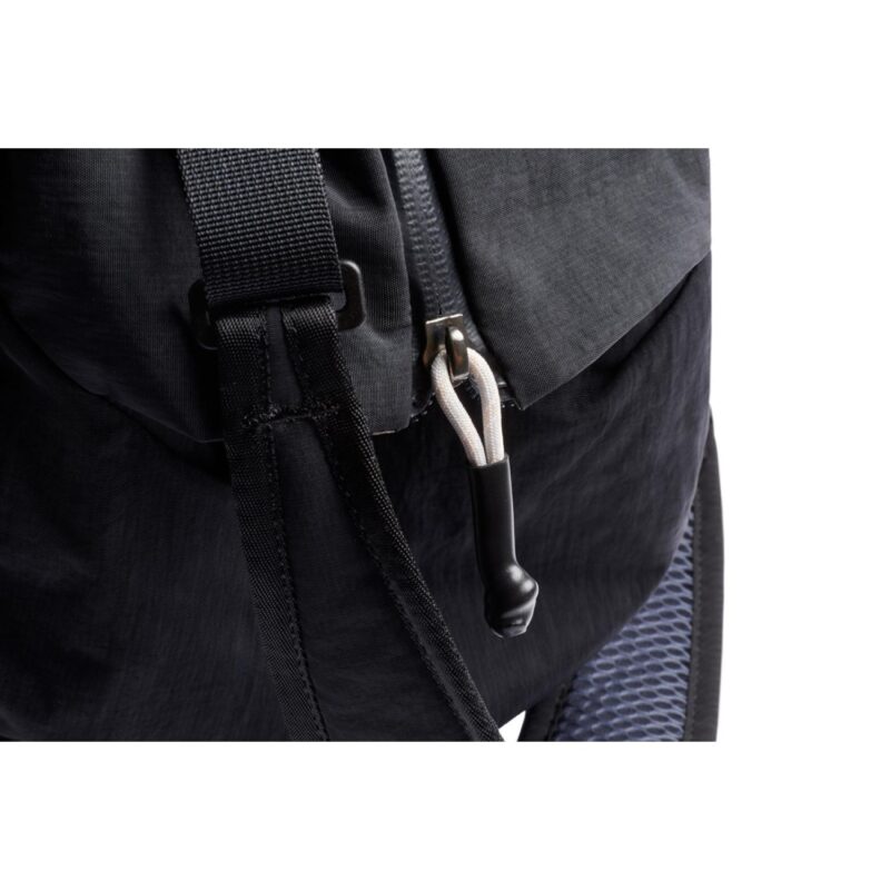 Bellroy Lite Recycled Duffle - 8